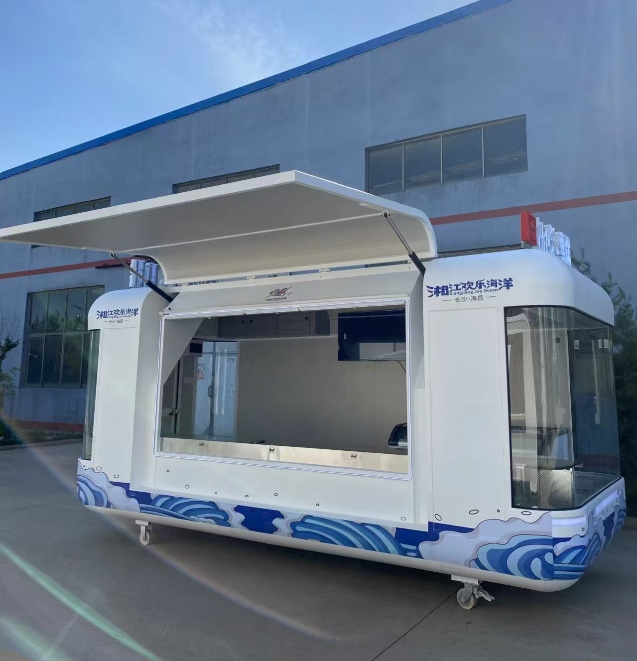 Коммерческий фудтрак-прицеп дл – обзор и цена Coffee Van Equipment